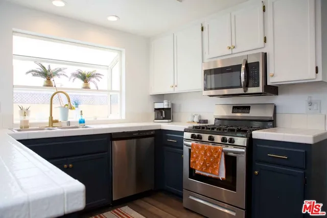 $725,000 | 31903 Vineyard Avenue, Temecula, CA 92591