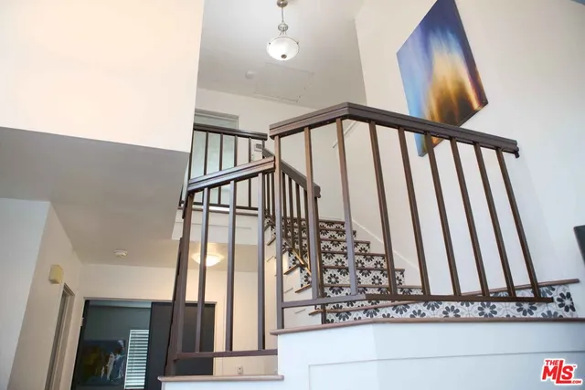 $725,000 | 31903 Vineyard Avenue, Temecula, CA 92591