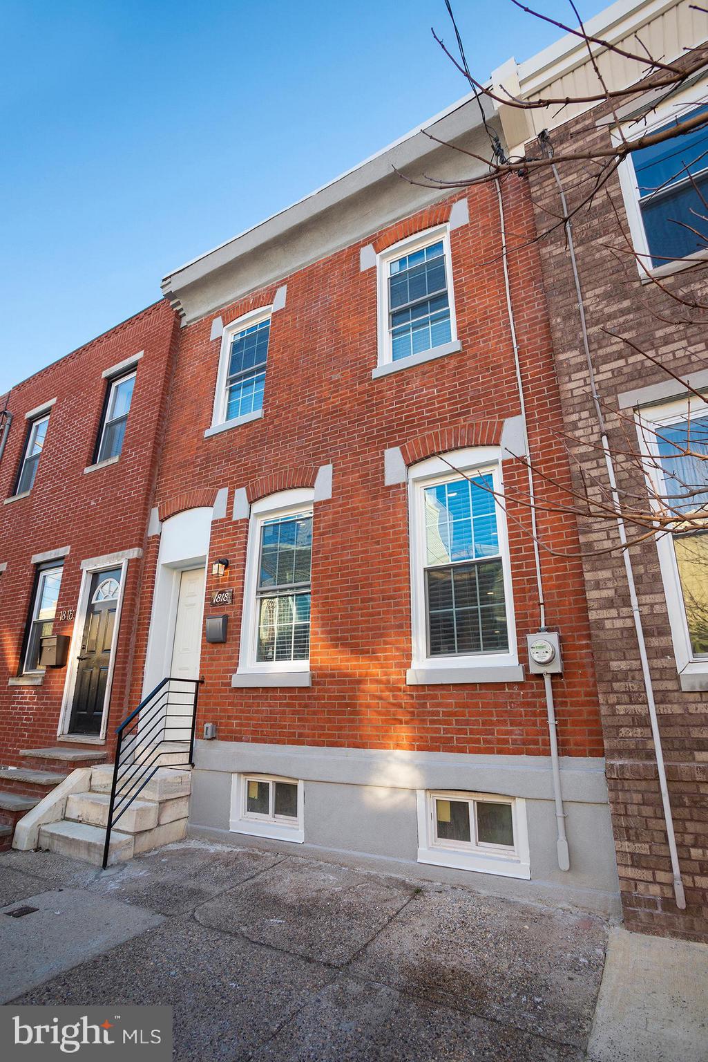 1818 Reed Street Philadelphia, PA 19146 - Photo 3 of 27