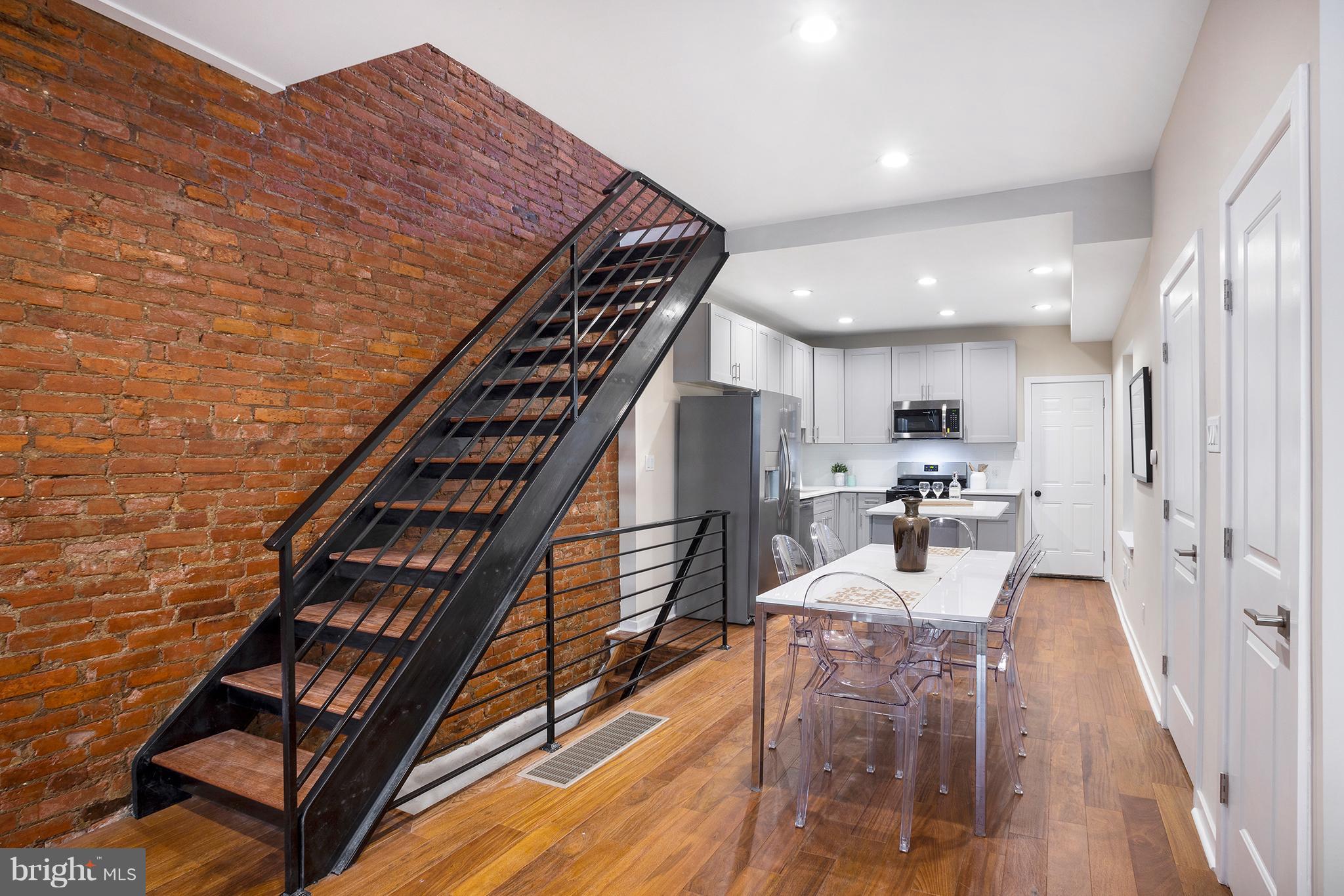 1818 Reed Street Philadelphia, PA 19146 - Photo 5 of 27