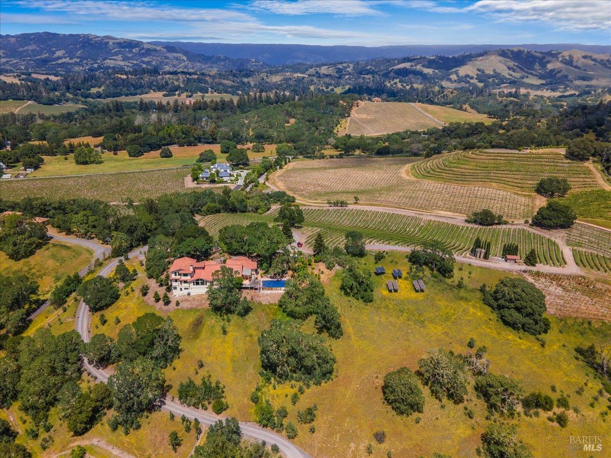 13404 Flora Ranch Road Healdsburg, CA 95448 - Photo 66 of 66 a view of a city with a lake