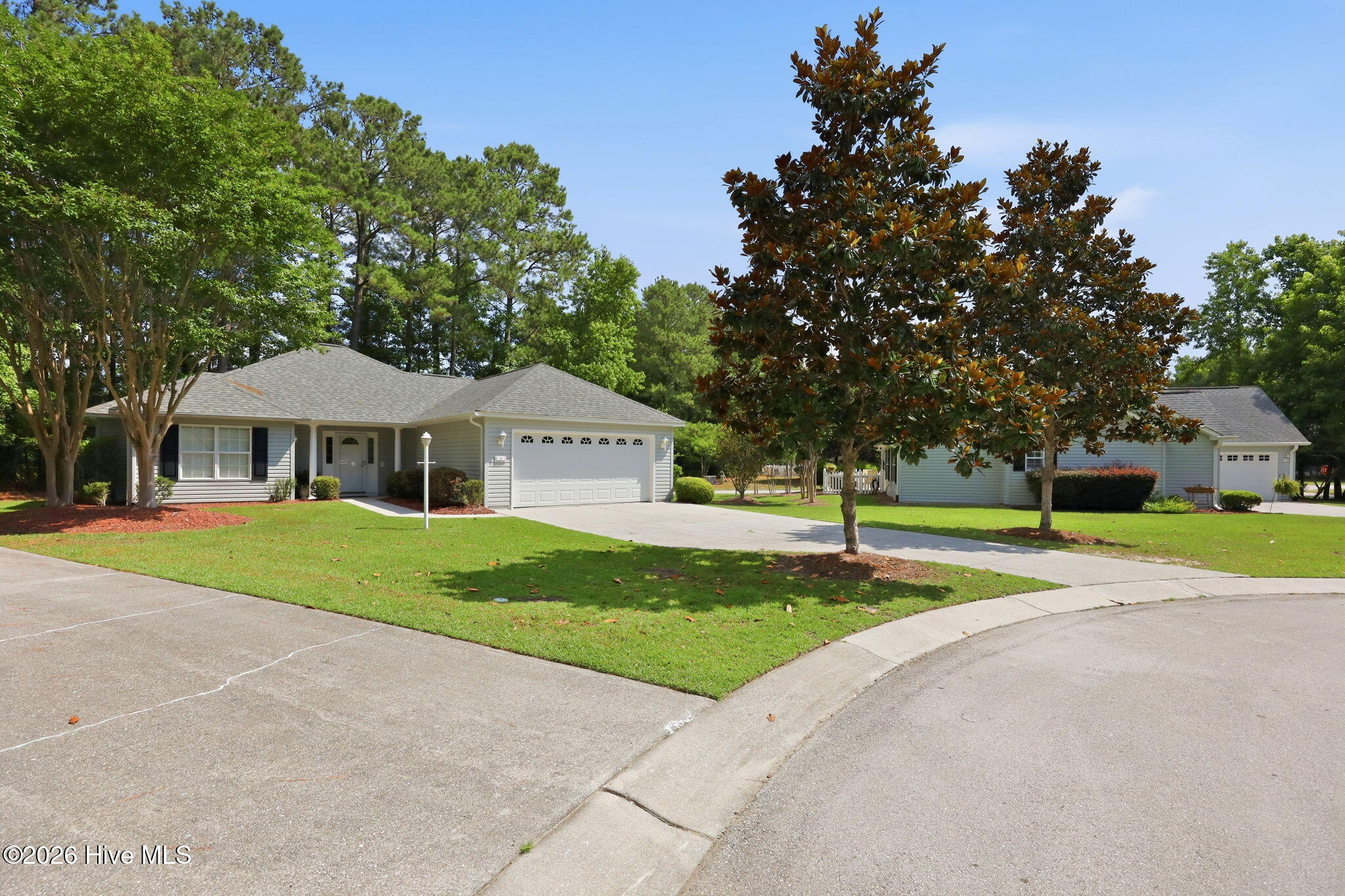 702 Hummingbird South Swansboro, NC 28584 - Photo 3 of 34 Front