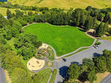 $2,795,000 | 2151 Sky View Court, Moraga, CA 94556