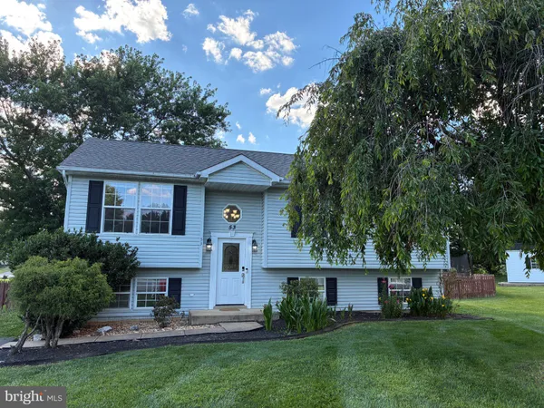 $375,000 | 53 Bugs Court, Ranson, WV 25438