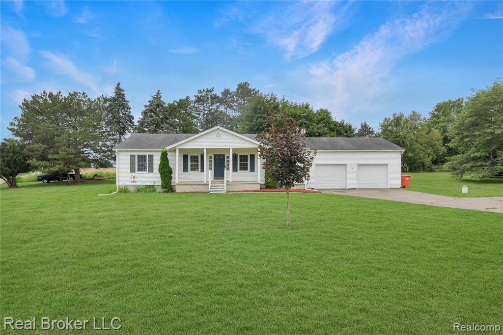 1975 West Hibbard Road Owosso, MI 48867 - Photo 1 of 37 Gallery Image 1