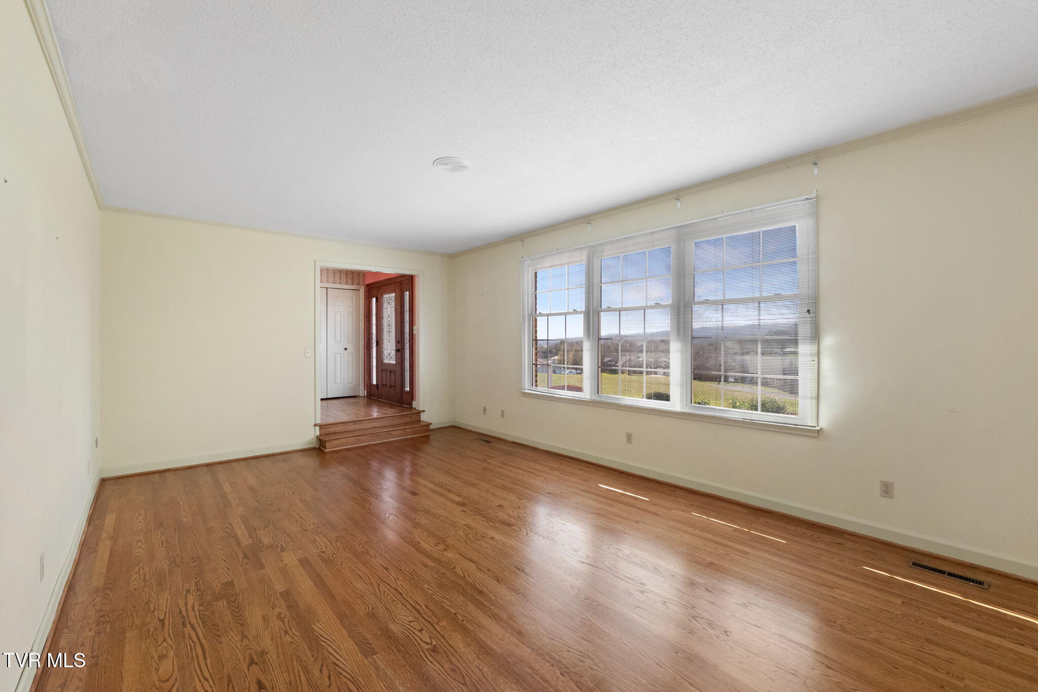 12084 Tanglewood Drive Glade Spring, VA 24340 - Photo 24 of 111 70-web-or-mls-12084-tanglewood-dr