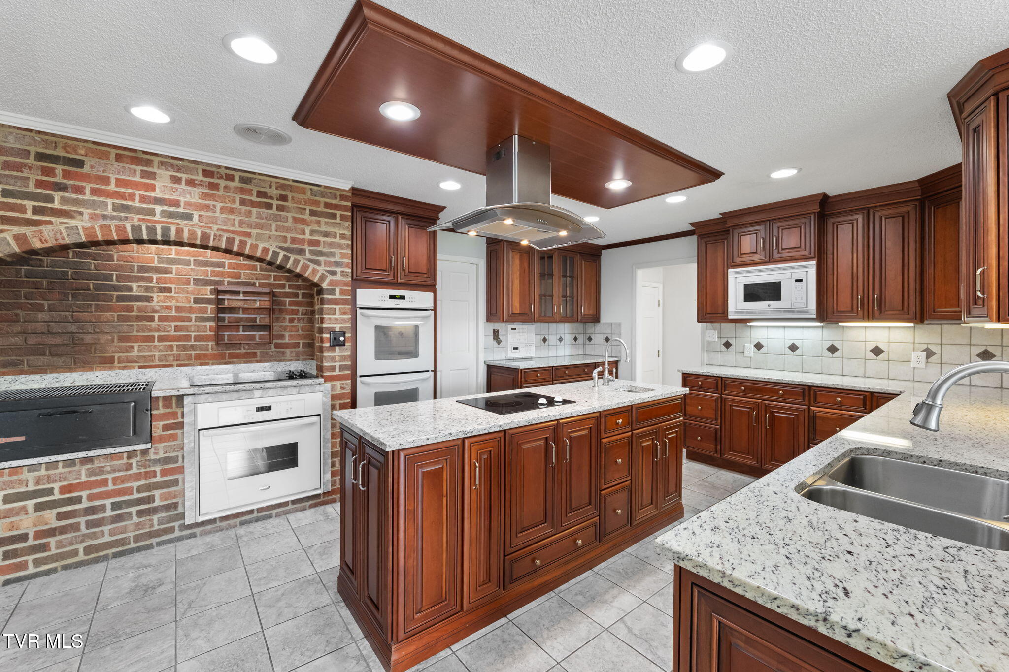 12084 Tanglewood Drive Glade Spring, VA 24340 - Photo 31 of 111 34-web-or-mls-12084-tanglewood-dr