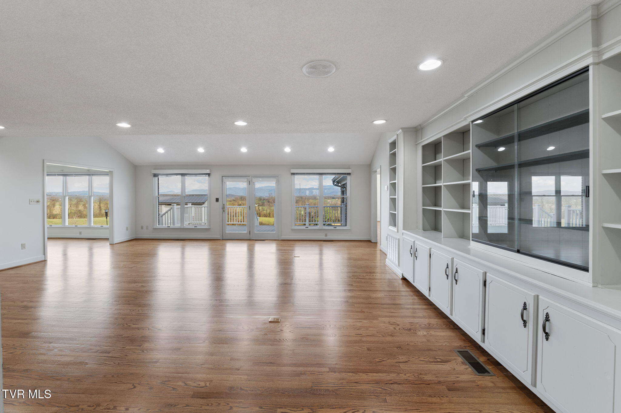 12084 Tanglewood Drive Glade Spring, VA 24340 - Photo 45 of 111 126-web-or-mls-12084-tanglewood-dr