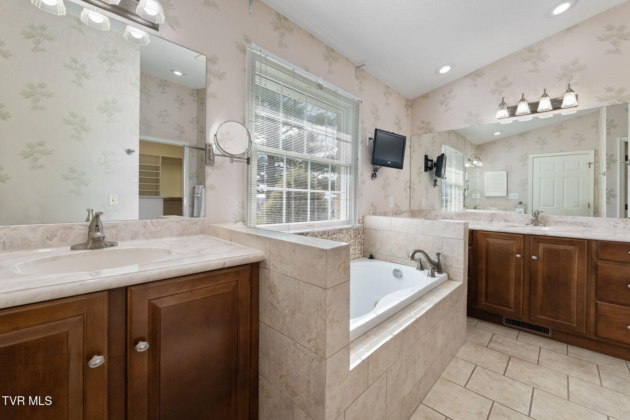 12084 Tanglewood Drive Glade Spring, VA 24340 - Photo 66 of 111 59-web-or-mls-12084-tanglewood-dr