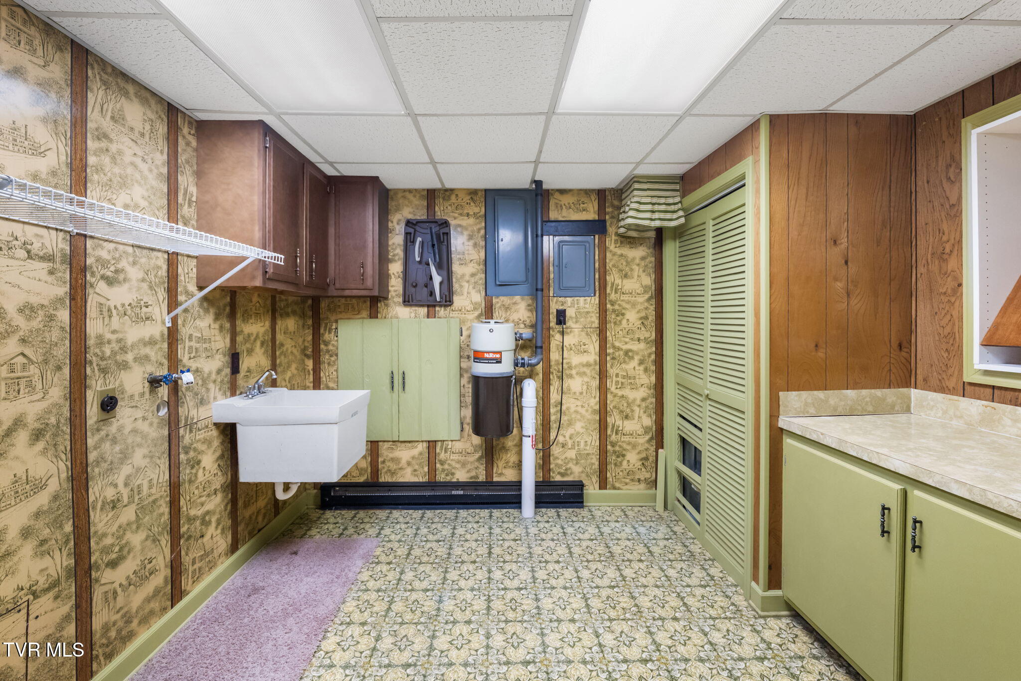 12084 Tanglewood Drive Glade Spring, VA 24340 - Photo 100 of 111 102-web-or-mls-12084-tanglewood-dr