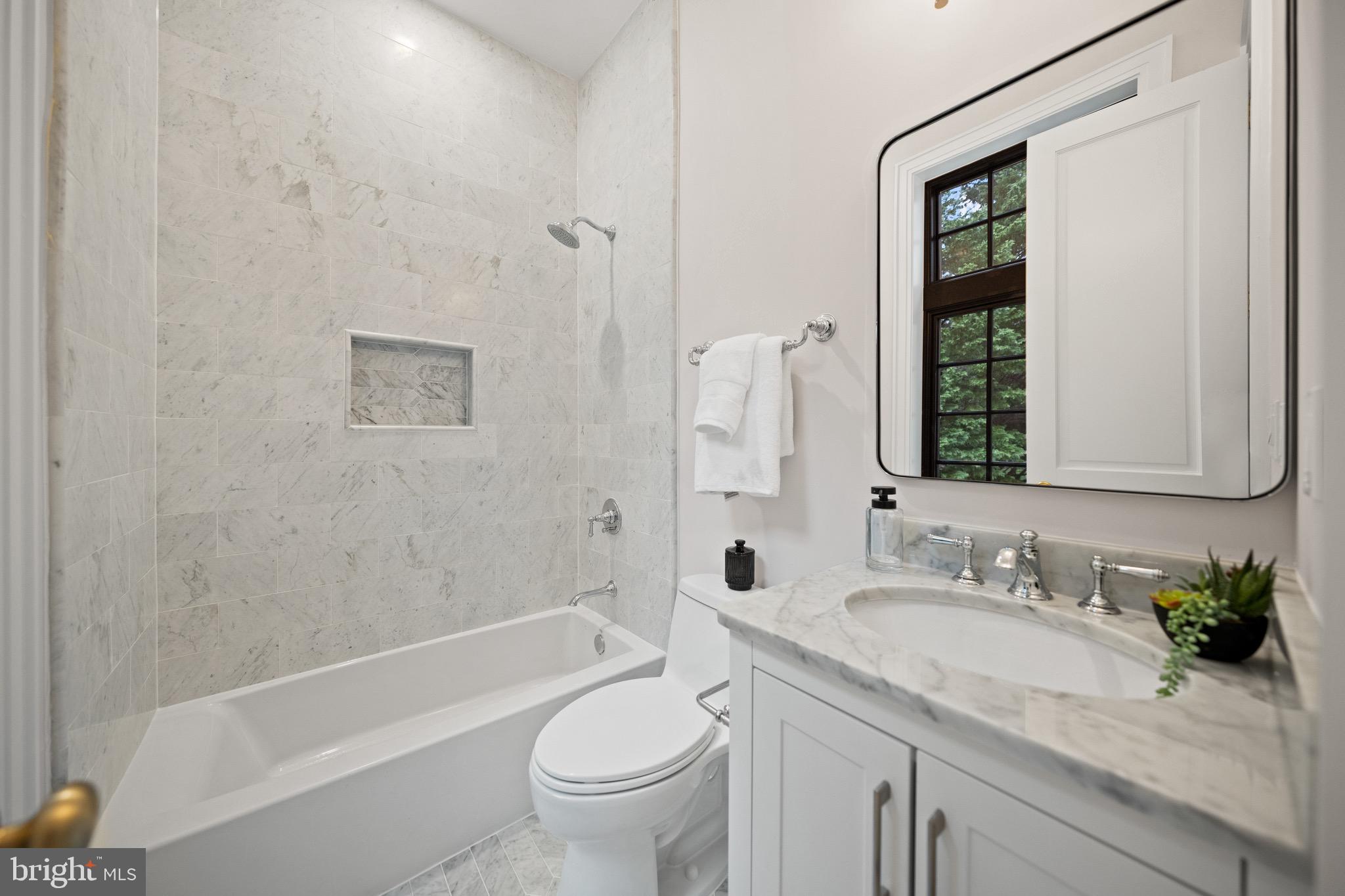 5125 Upton Street Northwest Washington, DC 20016 - Photo 27 of 50