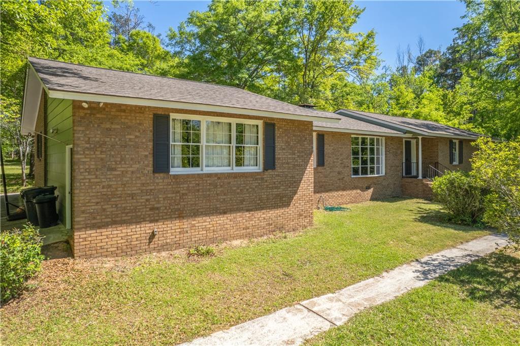 195 Marshall Road Northeast Milledgeville, GA 31061 - Photo 2 of 45