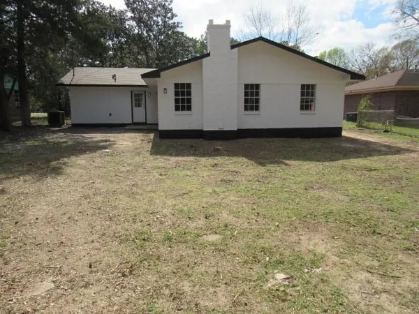 $159,000 | 1634 Sabine Street, Natchitoches, LA 71457