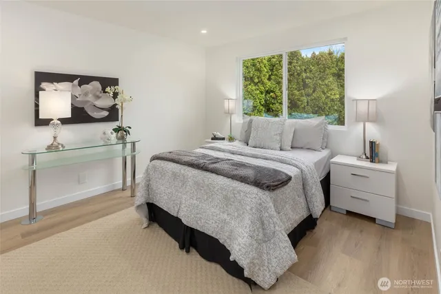 $1,365,000 | 12528 Southeast 70th Street, Newcastle, WA 98056