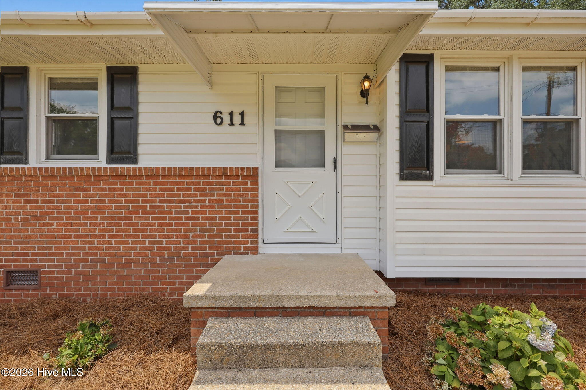 611 Decatur Road Jacksonville, NC 28540 - Photo 3 of 37