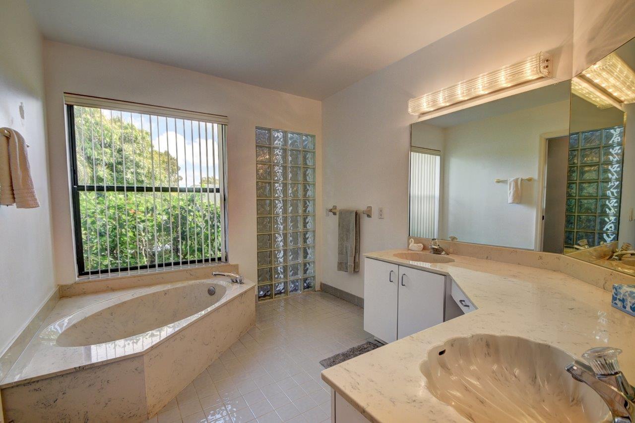4460 Northwest 27th Avenue Boca Raton, FL 33434 - Photo 19 of 44 Master Bathroom