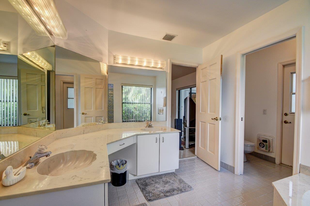 4460 Northwest 27th Avenue Boca Raton, FL 33434 - Photo 20 of 44 Master Bathroom