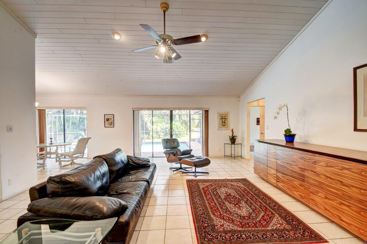 4460 Northwest 27th Avenue Boca Raton, FL 33434 - Photo 5 of 44 Family Room