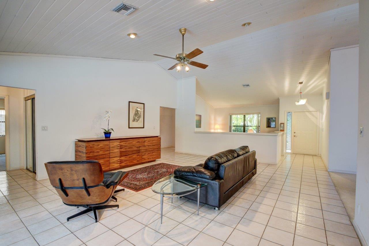 4460 Northwest 27th Avenue Boca Raton, FL 33434 - Photo 7 of 44 Family Room