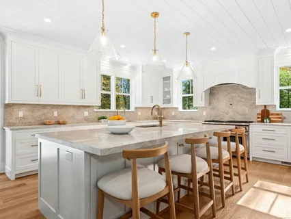 $6,295,000 | 10 Stony Brook Road, Darien, CT 06820