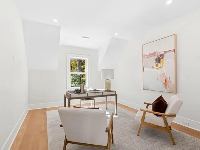 $6,295,000 | 10 Stony Brook Road, Darien, CT 06820