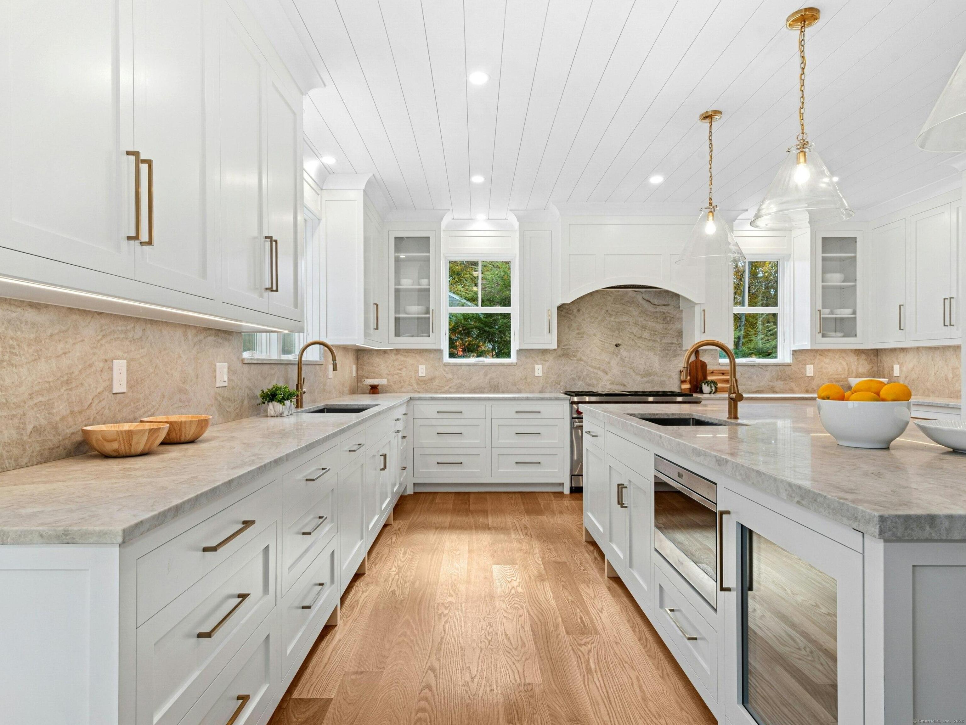 10 Stony Brook Road Darien, CT 06820 - Photo 10 of 40