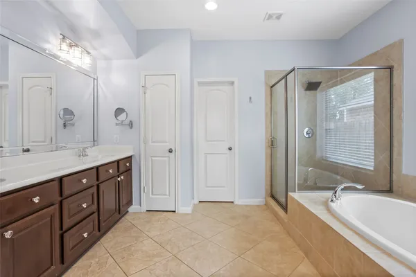 $3,500 | 13806 Boca Grande Lane, Houston, TX 77044