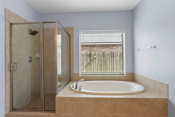 $3,500 | 13806 Boca Grande Lane, Houston, TX 77044