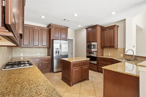 $3,500 | 13806 Boca Grande Lane, Houston, TX 77044