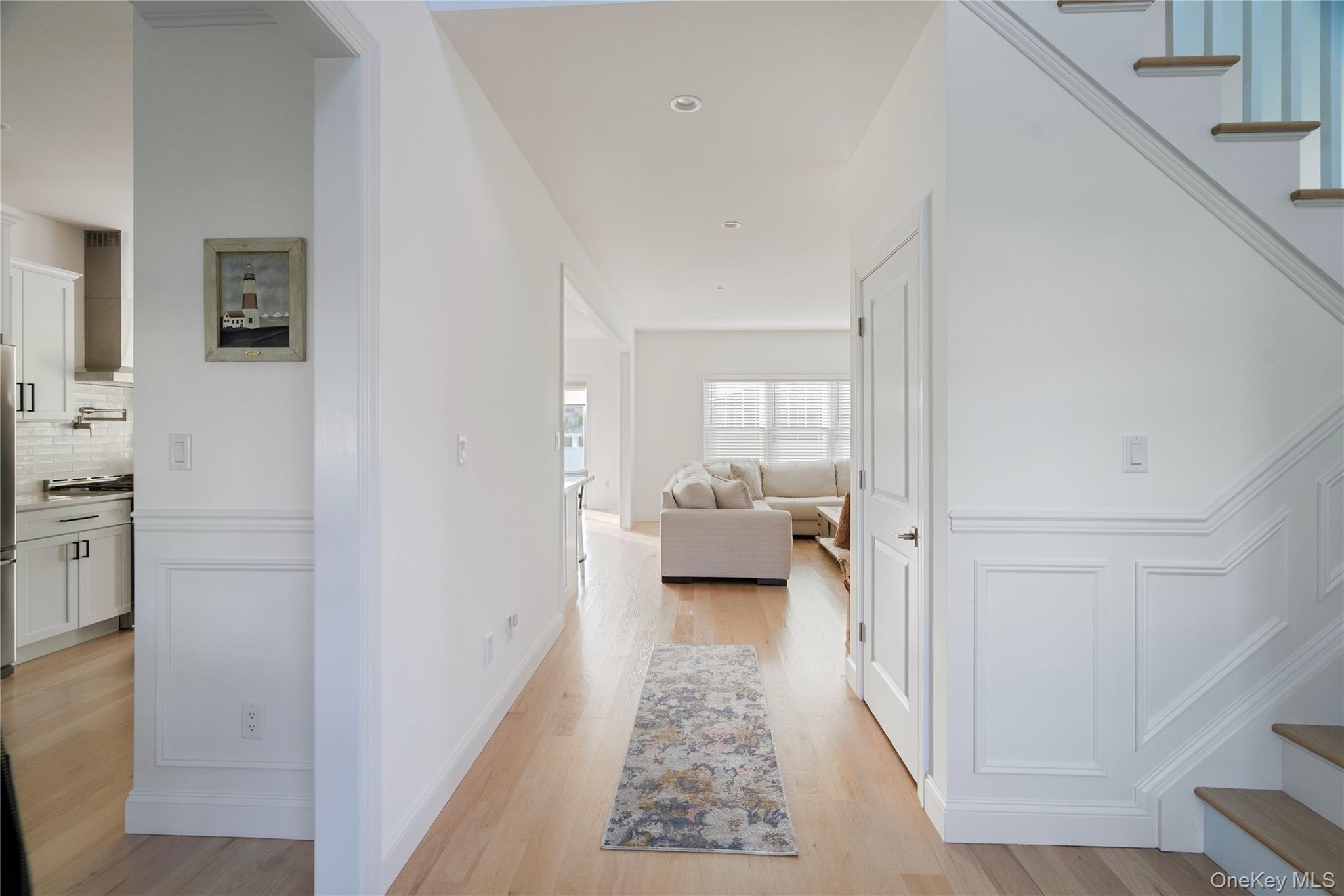 60 Parsnip Pond Road Lake Grove, NY 11755 - Photo 9 of 32 a en suite bathroom with a toilet