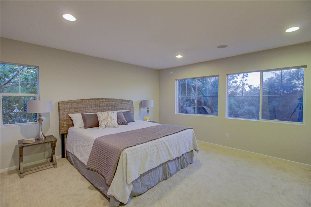 1059 Greenway Road Oceanside, CA 92057 - Photo 12 of 24