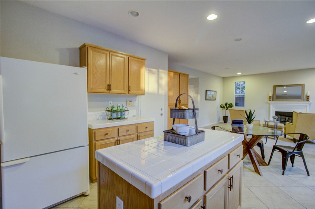 1059 Greenway Road Oceanside, CA 92057 - Photo 10 of 24