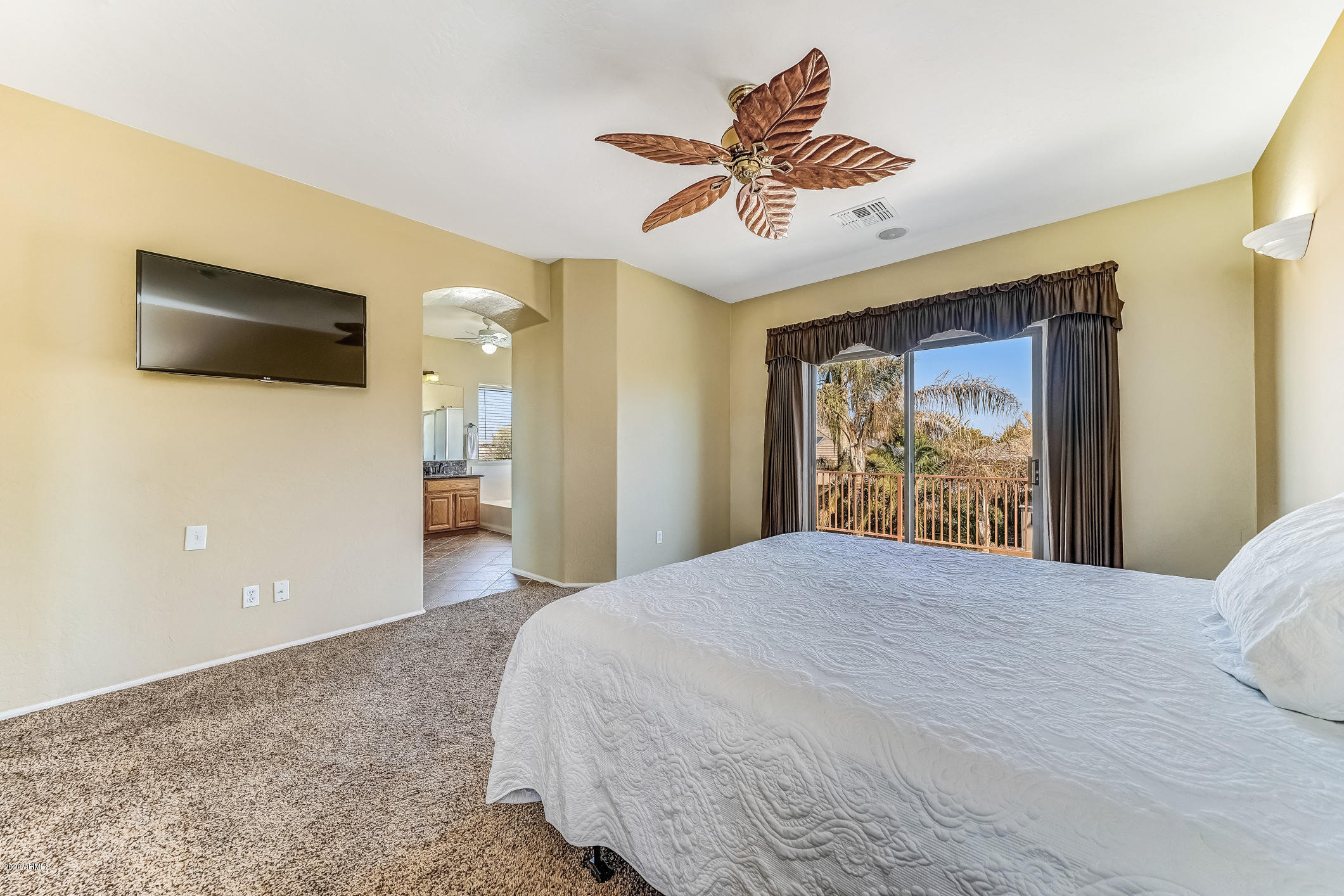 3540 East Los Altos Road Gilbert, AZ 85297 - Photo 31 of 59 129-MasterBedroom_2