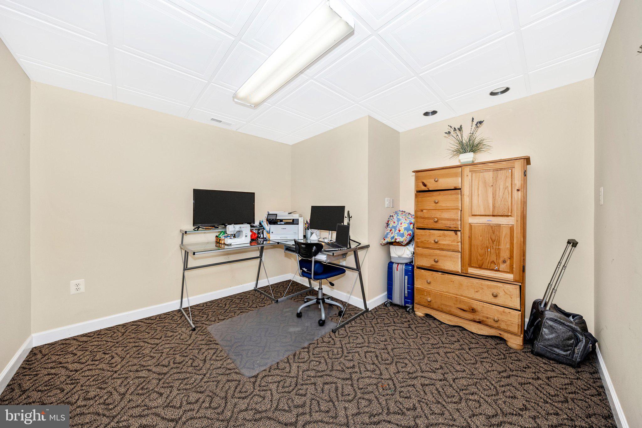 3448 Kaetzel Road Rohrersville, MD 21779 - Photo 37 of 76 Office