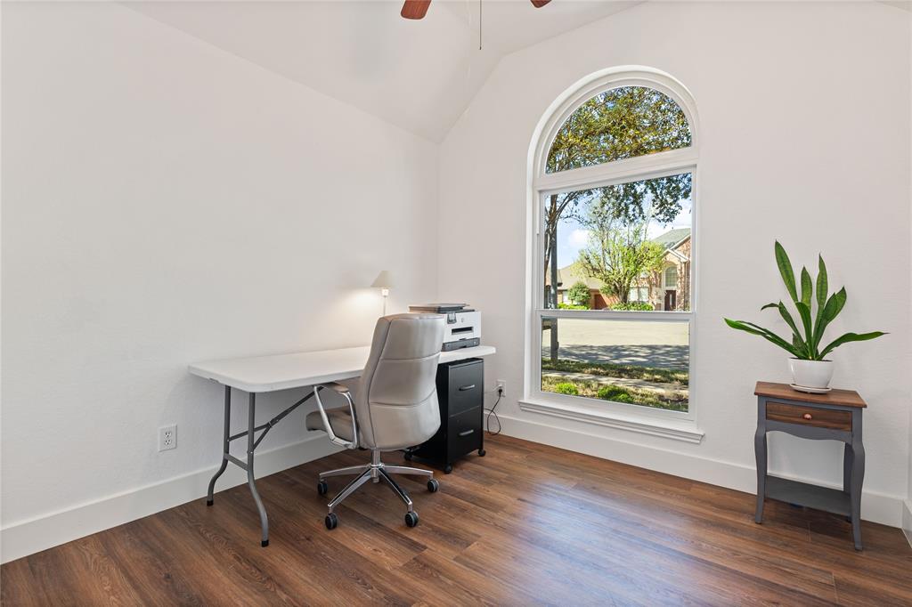 8718 Falls Road Irving, TX 75063 - Photo 24 of 28 a workspace with furniture and a window