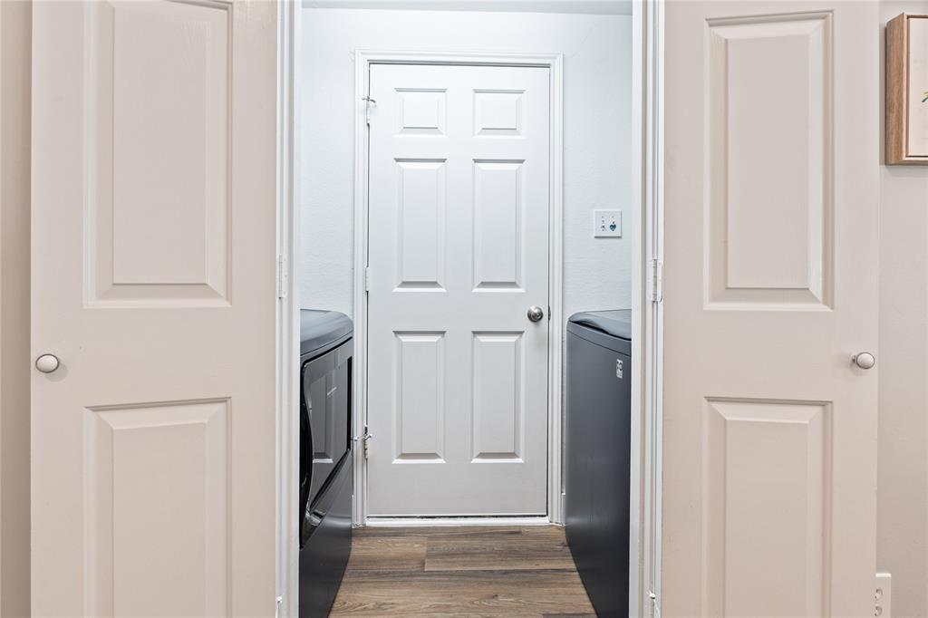 8718 Falls Road Irving, TX 75063 - Photo 25 of 28