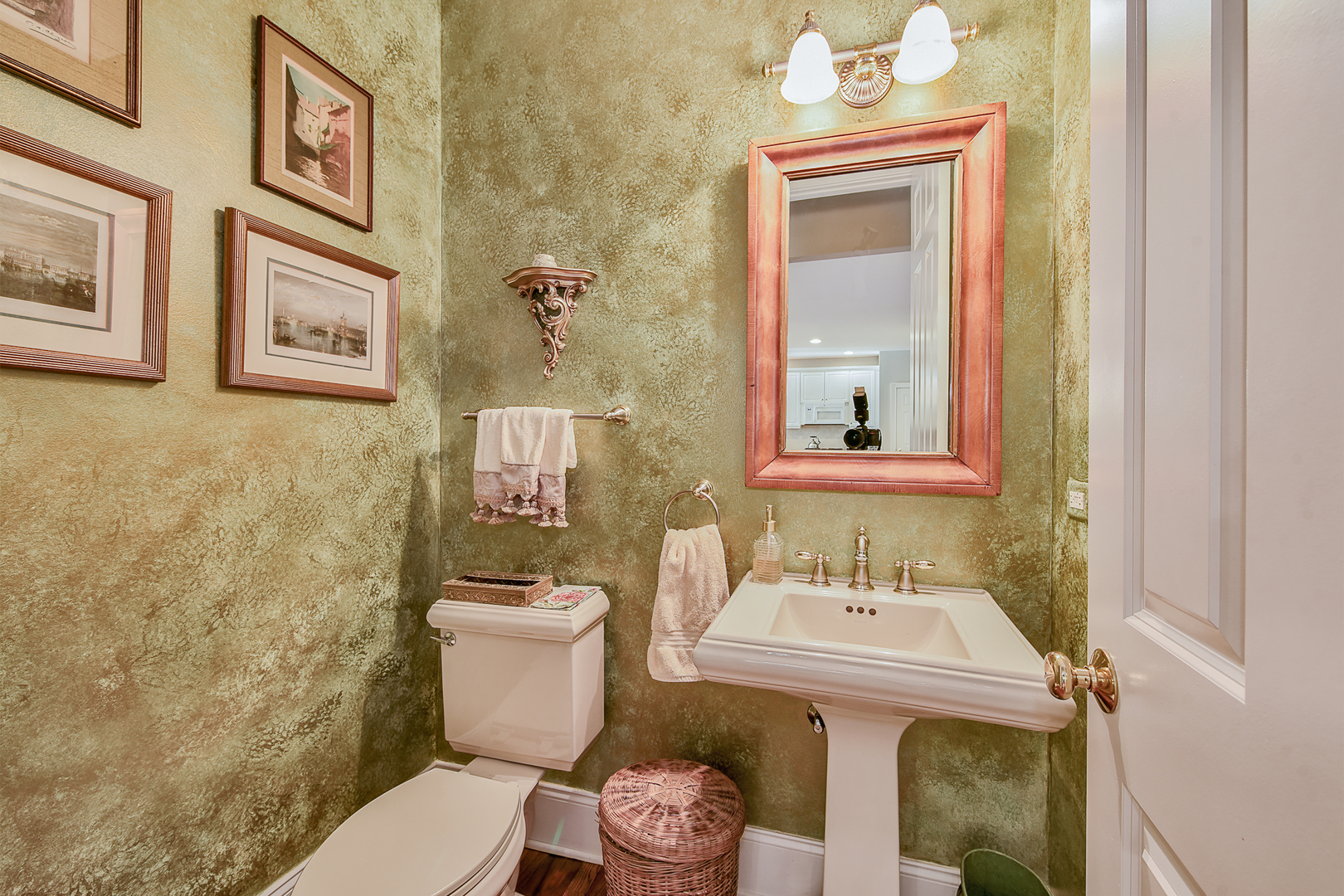 1030 Ridgeview Drive Inverness, IL 60010 - Photo 11 of 27