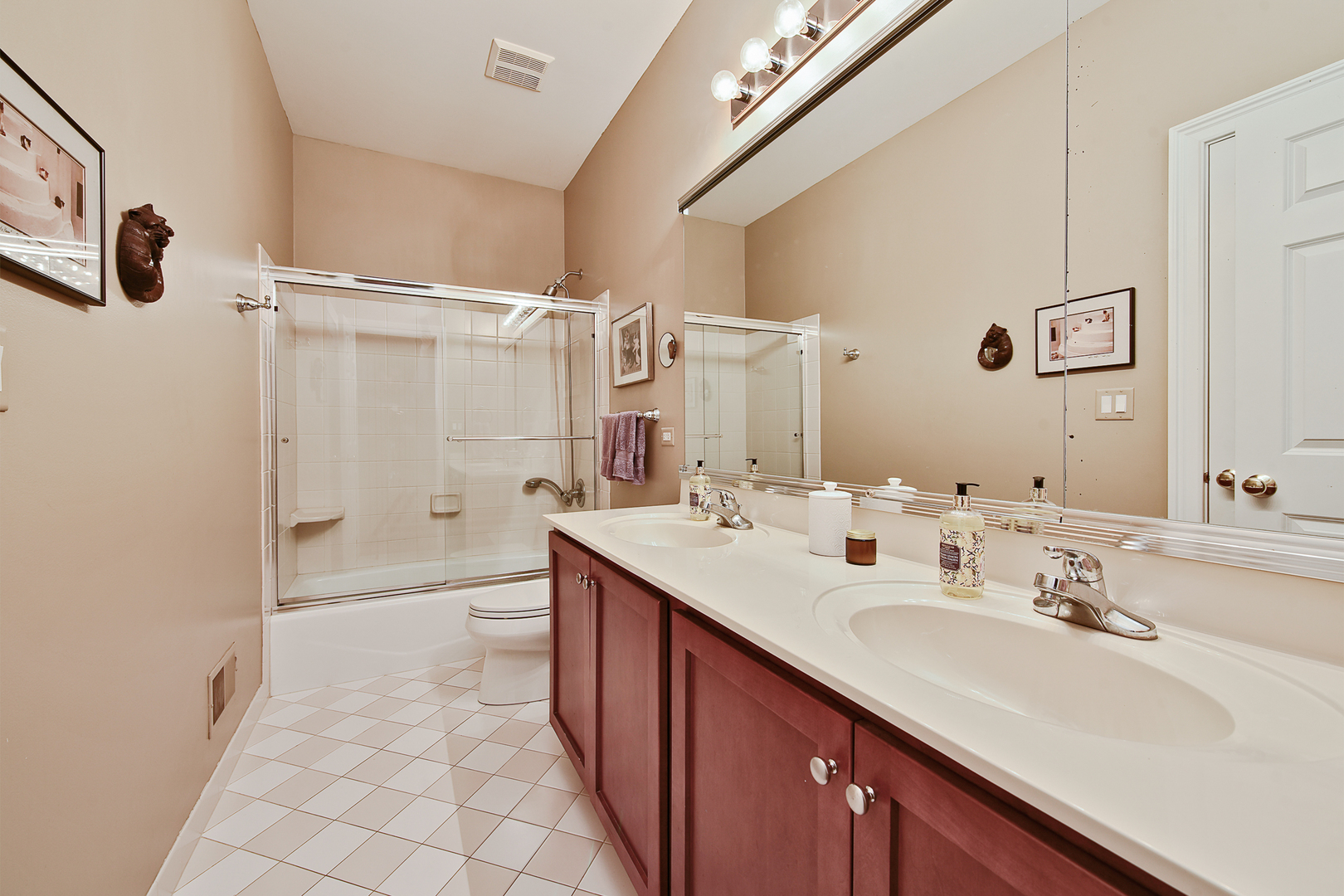 1030 Ridgeview Drive Inverness, IL 60010 - Photo 15 of 27