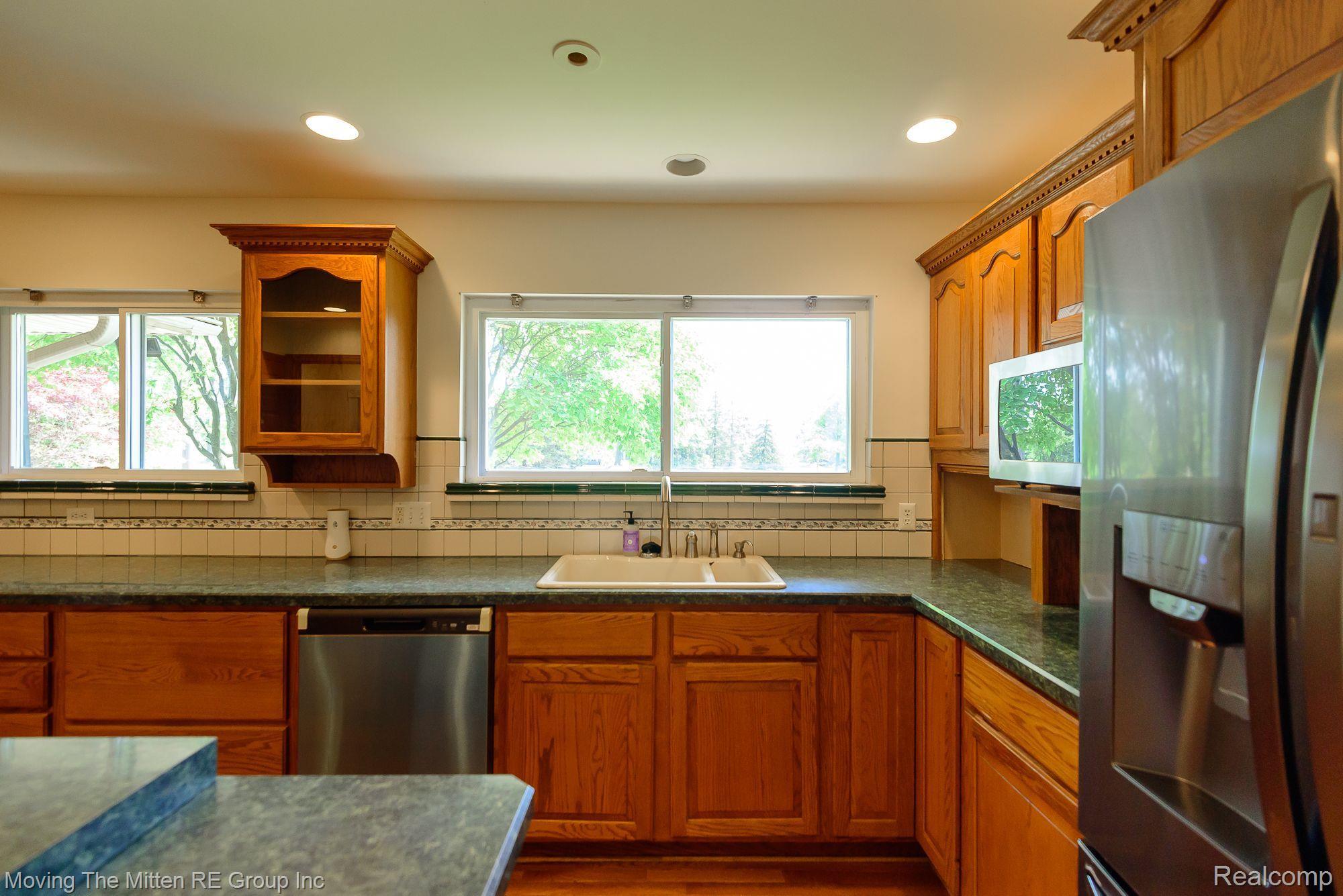 11566 Quirk Road Belleville, MI 48111 - Photo 27 of 55 Gallery Image 27