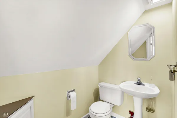 $440,000 | 27015 West Ditch Road, Sheridan, IN 46069