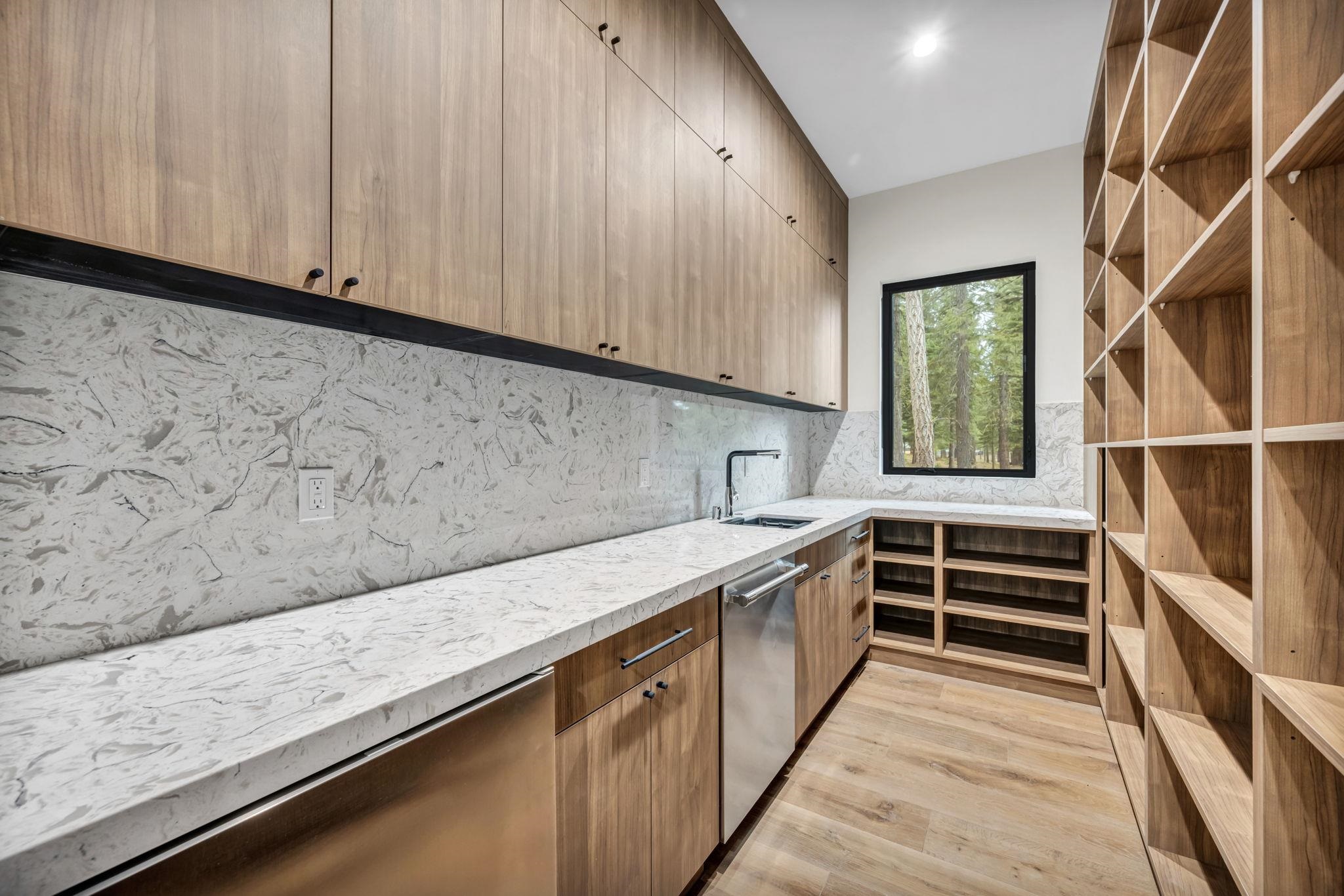 9278 Brae Road Truckee, CA 96161 - Photo 15 of 24