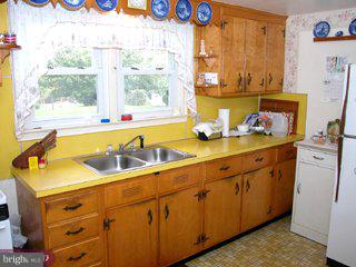 101 Buchert Road Pottstown, PA 19464 - Photo 2 of 6 Gallery Image 2