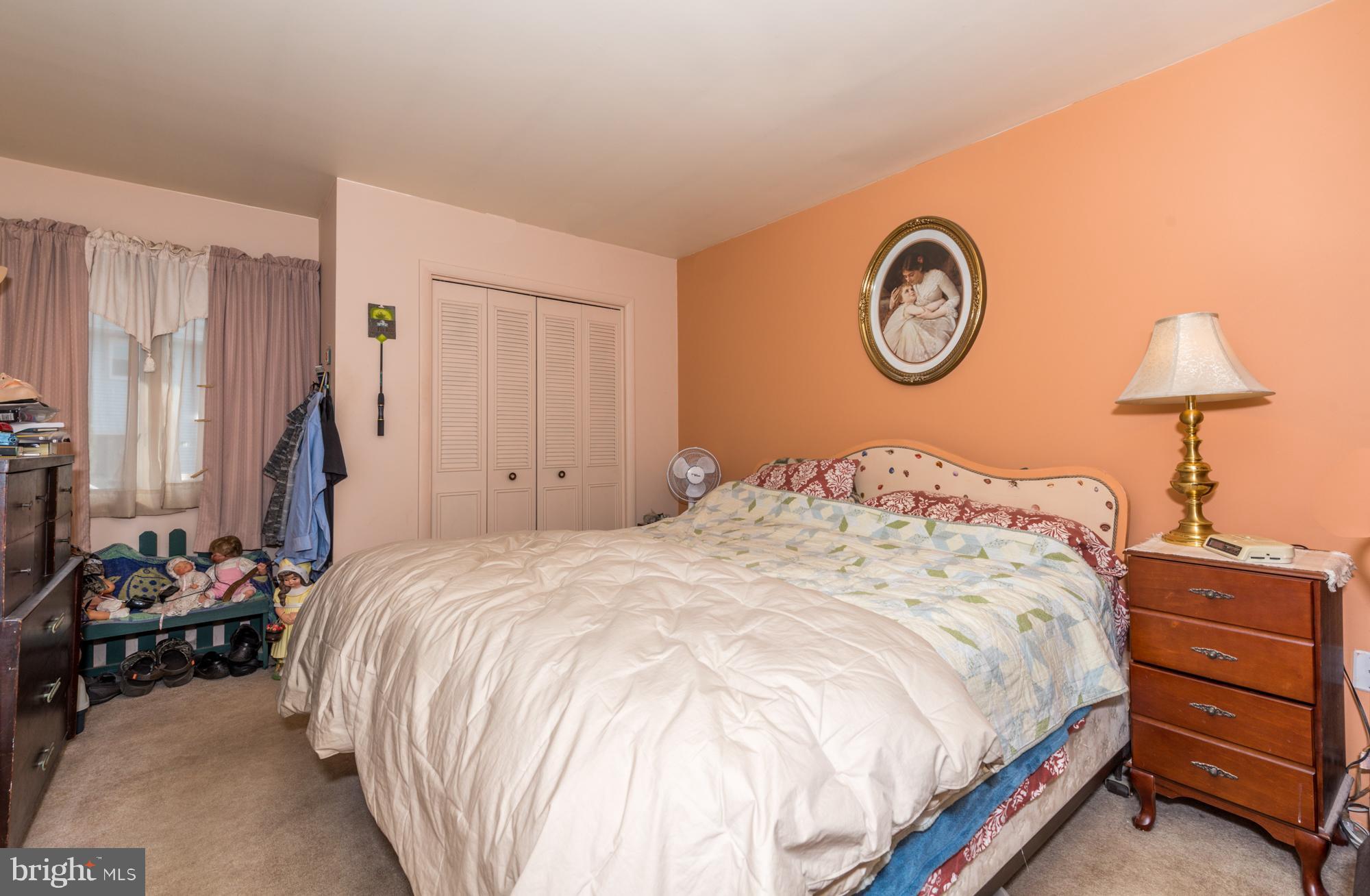 34 Akron Road Ephrata, PA 17522 - Photo 14 of 27 First Floor Bedroom