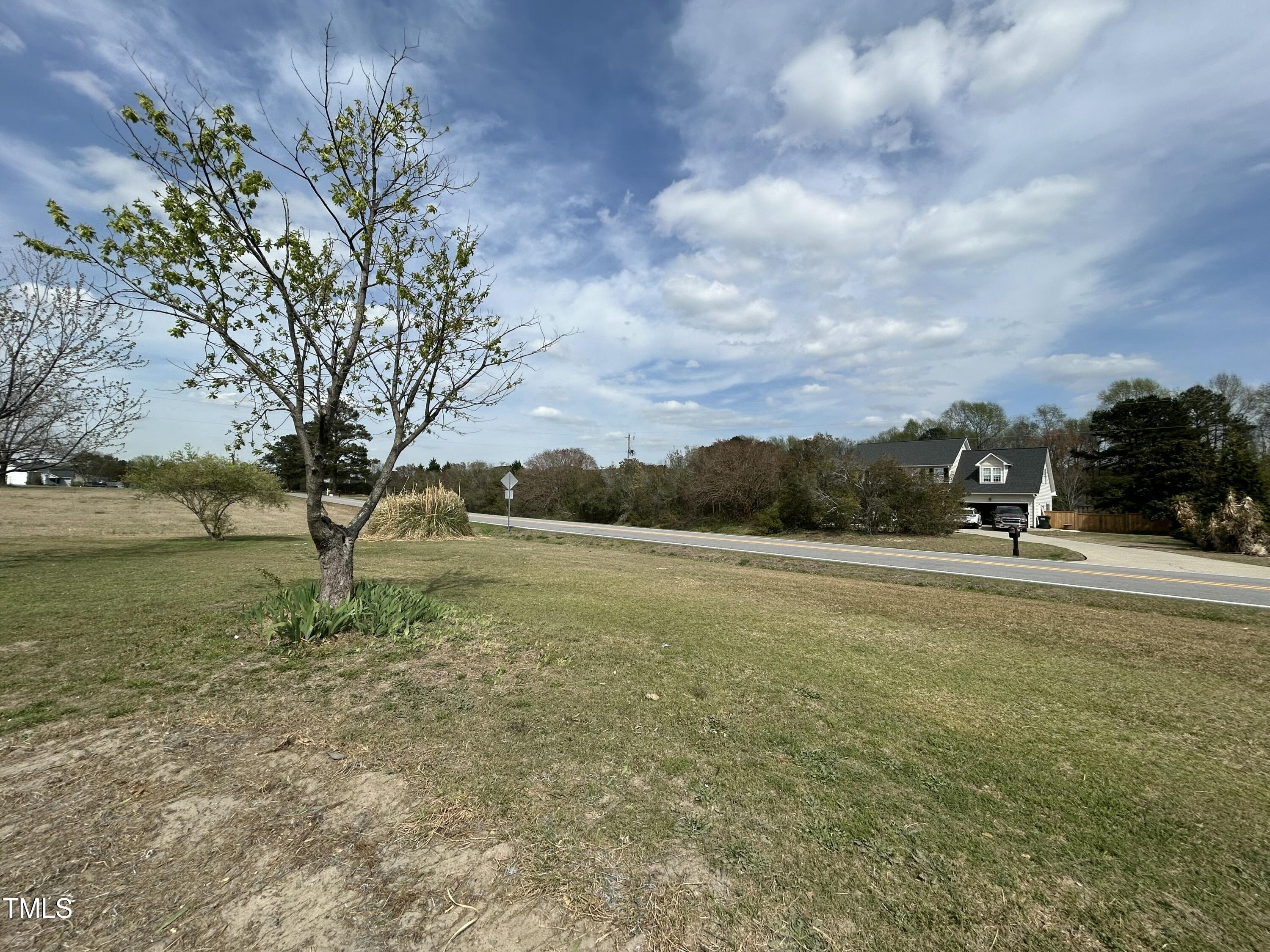 1020 Old Fairground Road Willow Spring, NC 27592 - Photo 3 of 12 tempImagexjW6i3