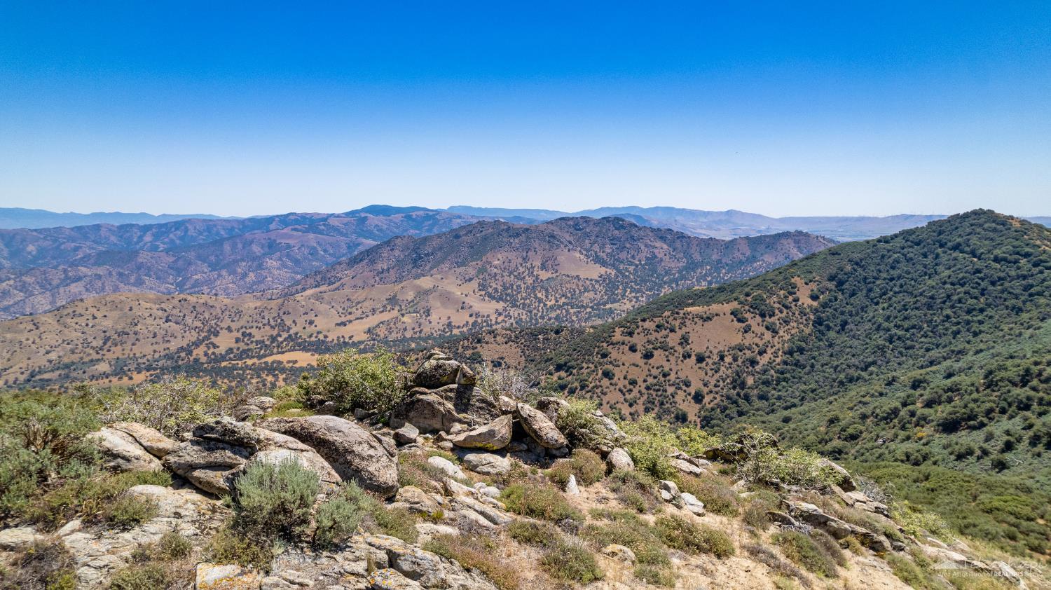 23500 El Rancho Drive Tehachapi, CA 93561 - Photo 7 of 17 Gallery Image 7