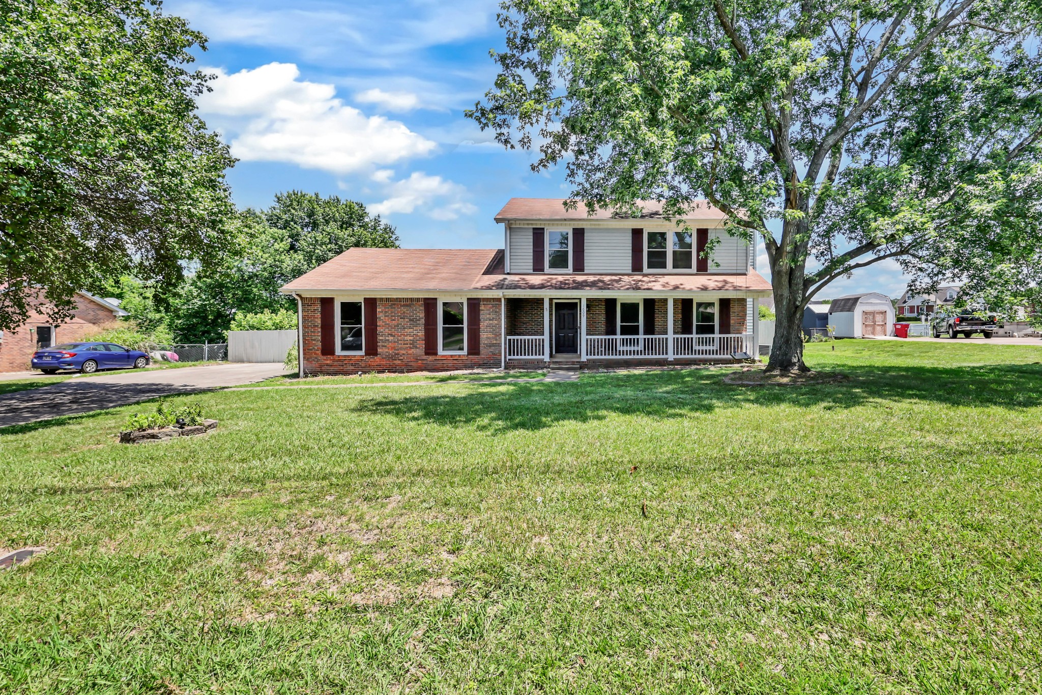 1609 Bevard Road Clarksville, TN 37042 - Photo 2 of 24