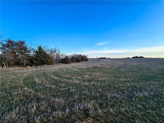 $316,575 | Skiddy Rd Junction, Junction City, KS 66441