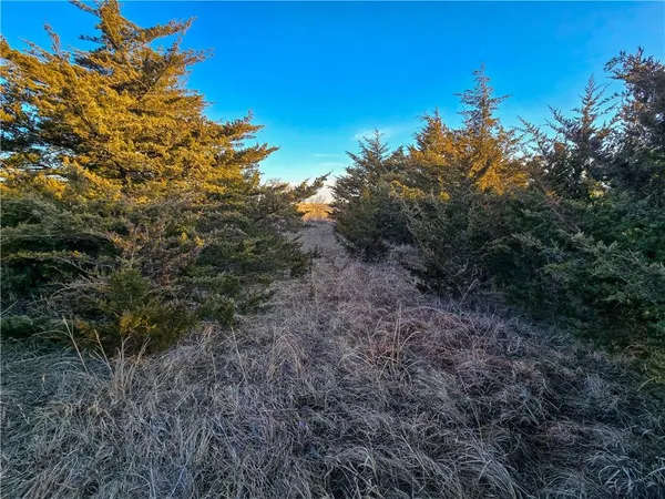 $316,575 | Skiddy Rd Junction, Junction City, KS 66441