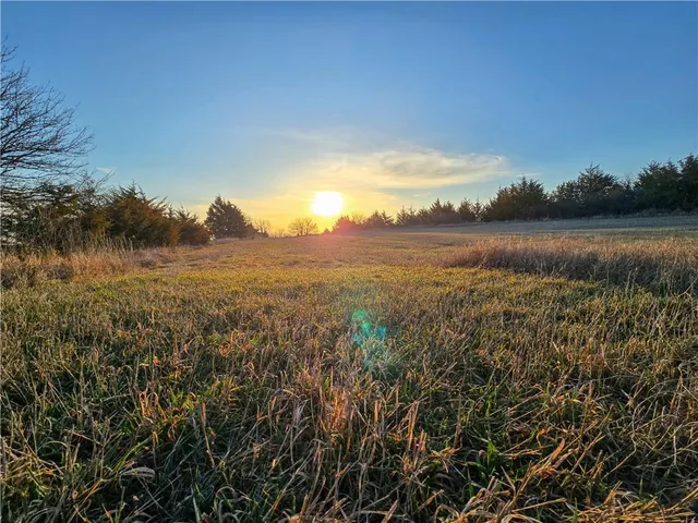 $316,575 | Skiddy Rd Junction, Junction City, KS 66441