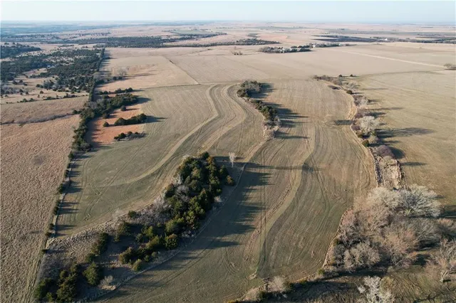 $316,575 | Skiddy Rd Junction, Junction City, KS 66441
